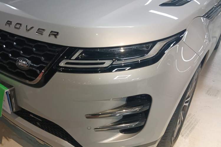 Used Land Rover Range Rover Evoque 2023 Aurora L 249 PS Luxury Edition