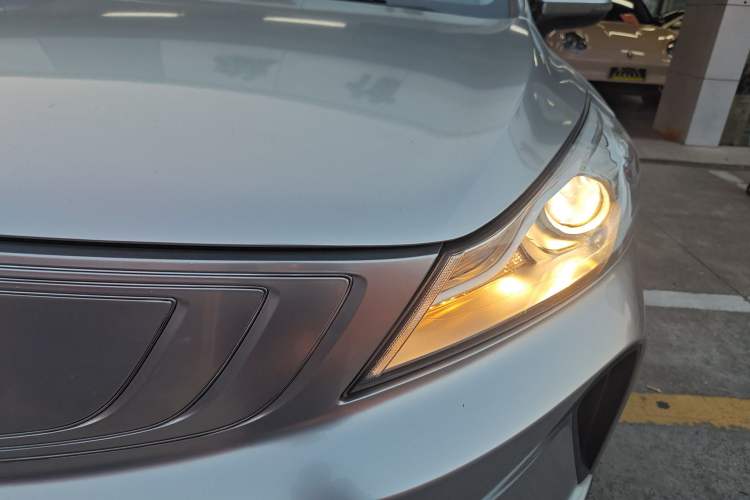 Used Geely Auto Emgrand GSe 2019 Restyled 500 LingShang Version Left Front Headlight