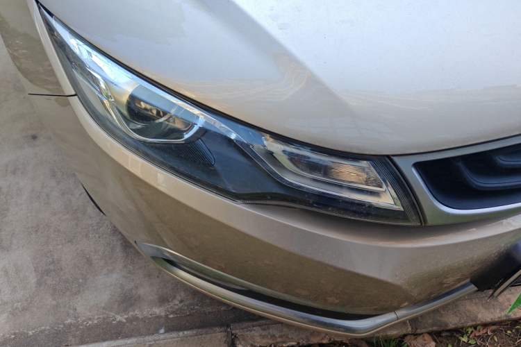 Used Geely Auto Emgrand GL 2017 1.3T DCT Elite Model Right Front Headlight