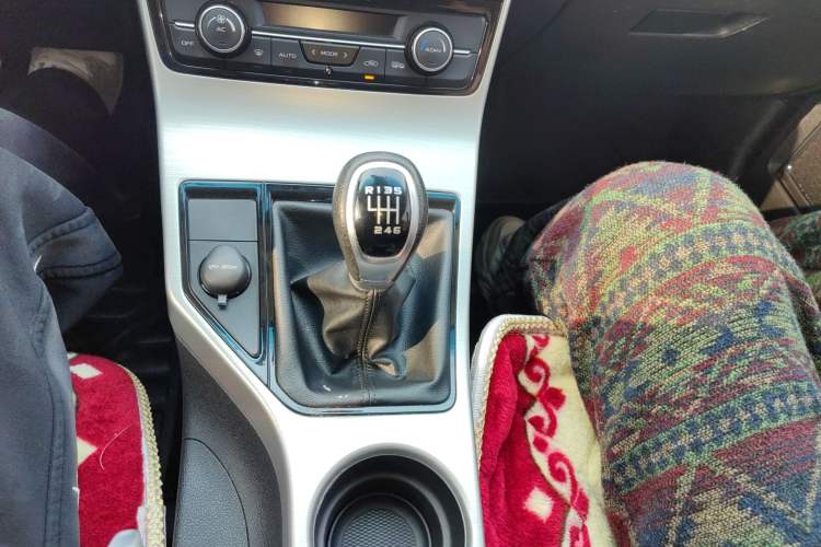 Used Geely Auto Emgrand GL 2017 1.3T Manual Elite Model
