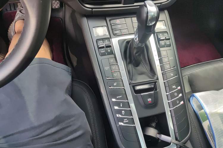 Used Porsche Macan 2018 Macan 2.0T
