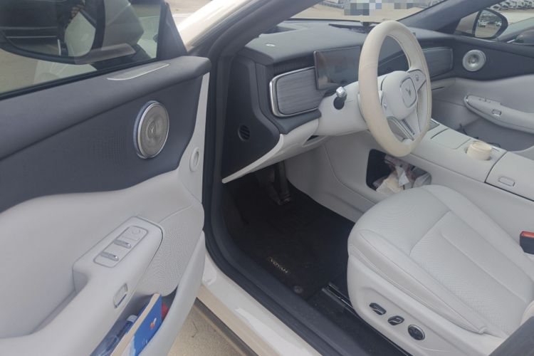 Used VOYAH COURAGE 2025 Model Rear-Drive Qiankun Edition
