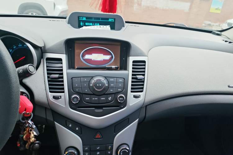 Used Chevrolet Cruze 2012 1.6L SE MT