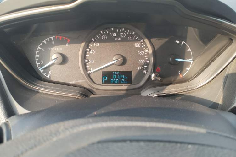 Used Ford Escort 2015 1.5L Automatic Comfort Edition Odometer Close Up