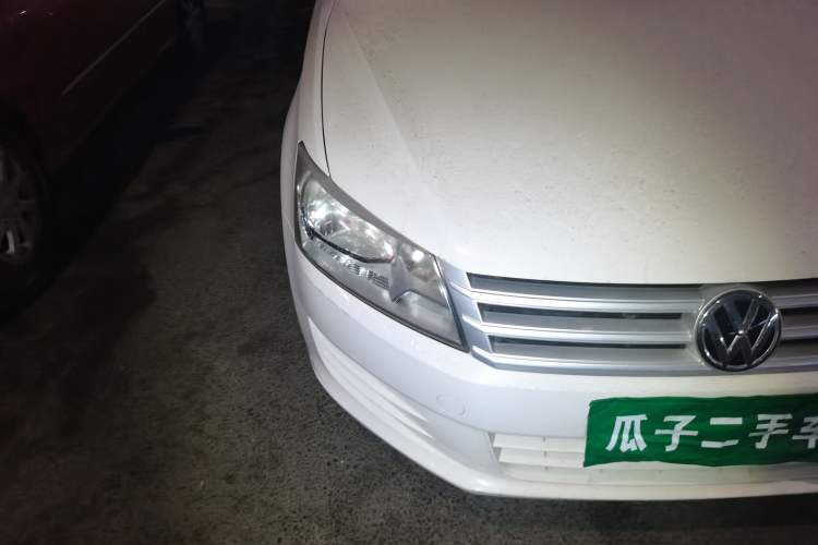 Used Volkswagen Santana 2013 1.6L Automatic Fashion Edition