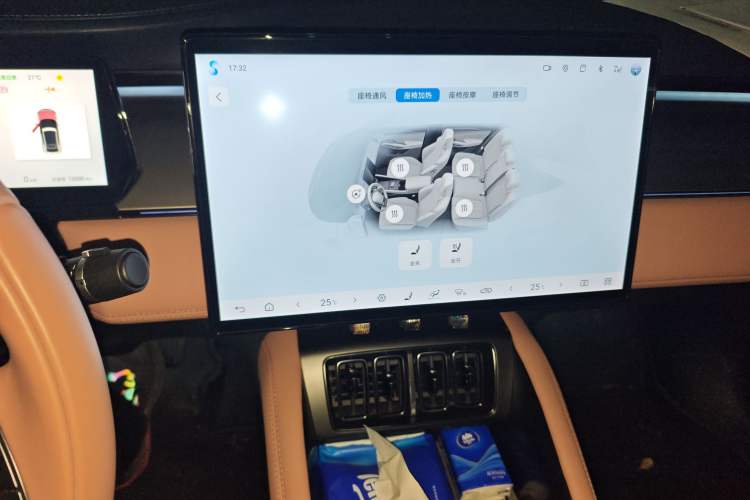 Used BYD Song L EV 2024 662 km Excellence Version
