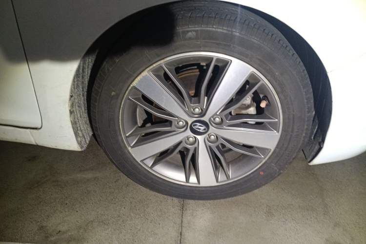 Used Hyundai Mistra 2017 1.6T Automatic Flagship Model TOP China V Emission Standard Exterior 1