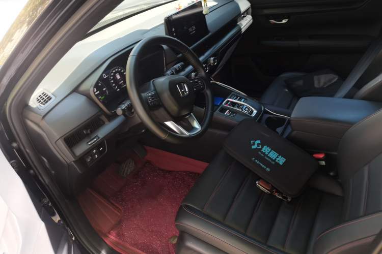 Used Honda CR-V 2024 2.0L eHEV Two-Wheel Drive Smart Edition

