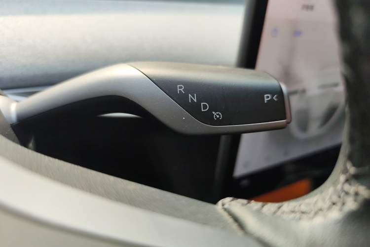 Used Tesla Model Y 2023 Rear-Wheel-Drive Version