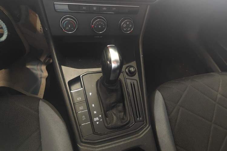 Used Volkswagen Lavida 2023 1.5L Automatic De Yi Edition
