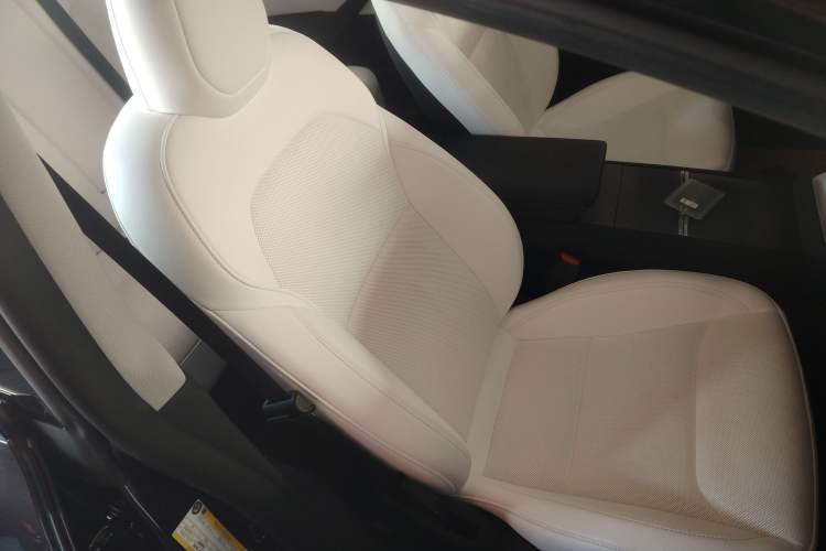 Used Tesla Model 3 2023 Long-Range All-Wheel-Drive Version