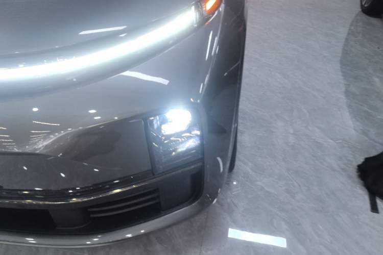 Used Li Auto L7 2023 Pro Model
