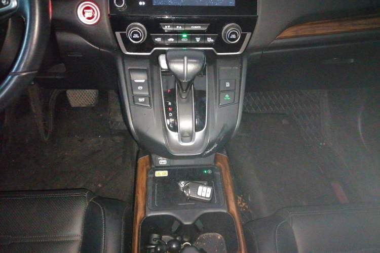 Used Honda CR-V 2021 240TURBO CVT 2WD Fashion Edition
