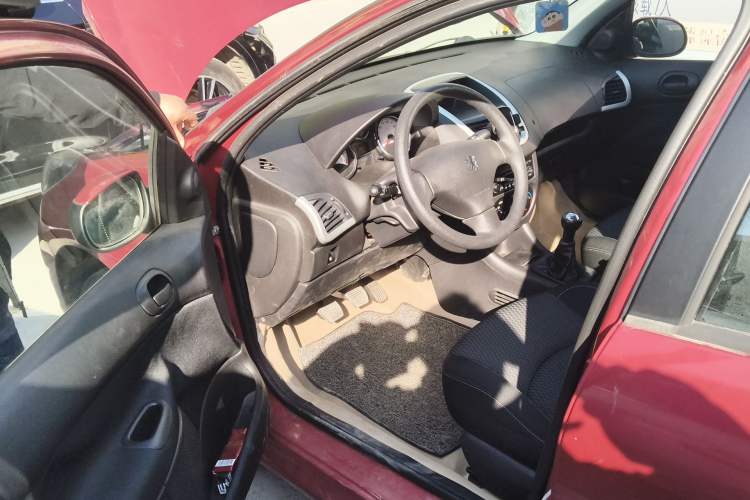 Used Peugeot 207 2011 Hatchback 1.4L Manual Yule Edition
