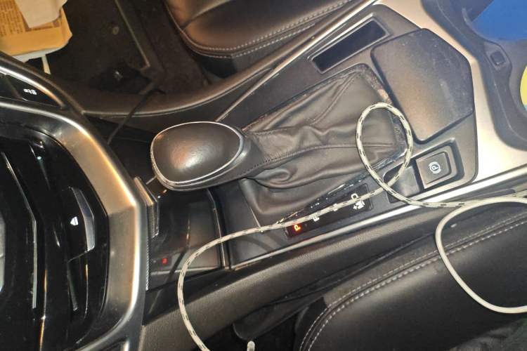 Used Cadillac SRX 2015 3.0L Comfort Version