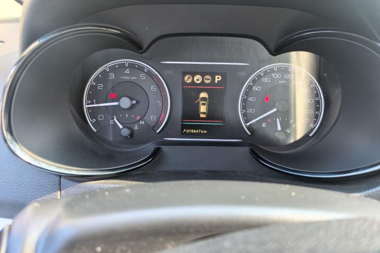 Used Dongfeng Aeolus AX7 2016 2.3L Automatic ZhiZun Version