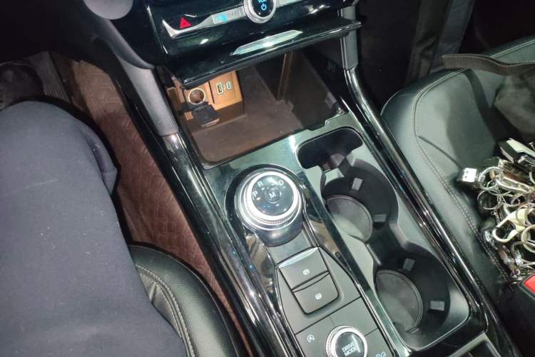 Used Ford Explorer 2020 EcoBoost 285 Four-Wheel Drive Trend Edition 6 Seats
