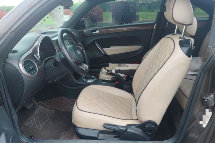 Used Volkswagen Beetle 2014 1.2TSI Fashion Edition Left Front Seat