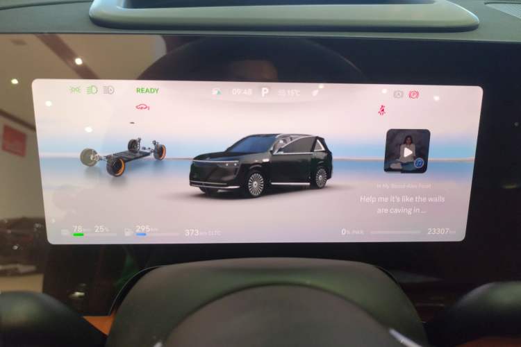 Used Hima AITO M8 2025 Extended-Range Max+ Version 53.4 kWh 6-Seater Edition
