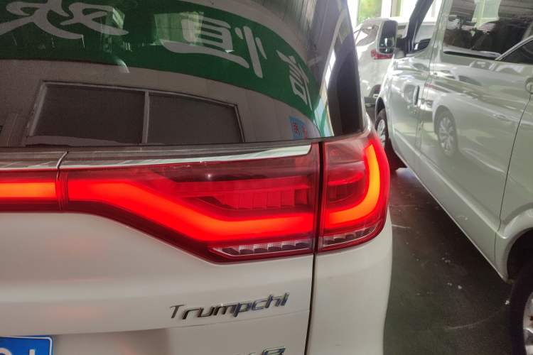 Used GAC Trumpchi M8 2018 320T Luxury Edition Right Rear Taillight