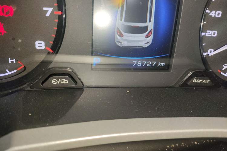 Used Geely Auto Emgrand GS 2016 Elegant Edition 1.3T Automatic LingShang Model Odometer Close Up