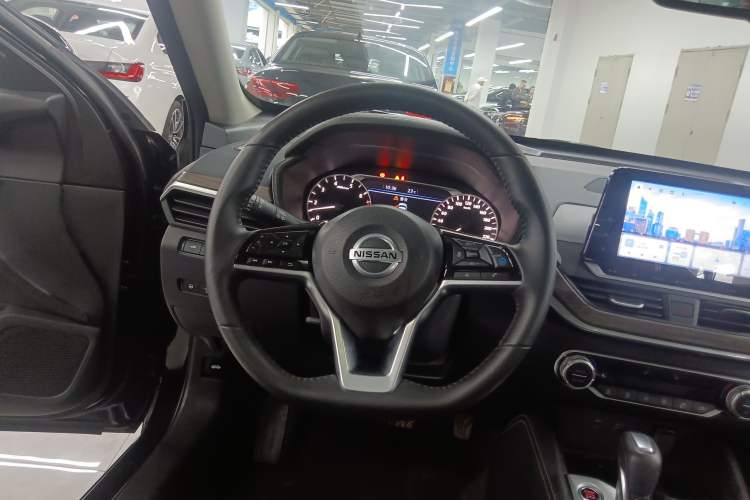 Used Nissan Teana 2021 2.0L XL Upper AD1 Smart Drive & Navigation Edition Steering Wheel