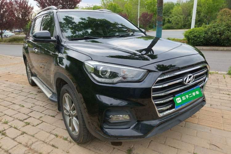 Used Hyundai ix35 2019 2.0L Automatic 2WD Zhiyong·Changxiang Edition China VI Standard Front Right 45 Deg
