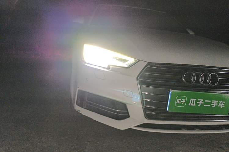 Used Audi A4L 2018 30th Anniversary Edition 40 TFSI Fashion Model
