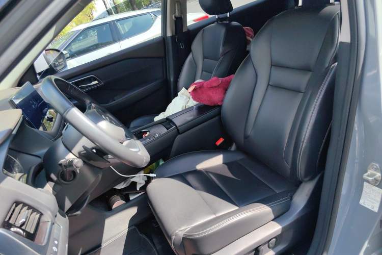 Used Nissan X-Trail 2021 VC-Turbo 300 CVT 2WD Luxury Edition Left Front Seat