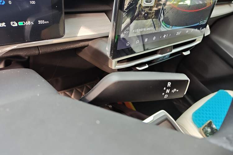 Used Venucia VX6 2023 520 Max
