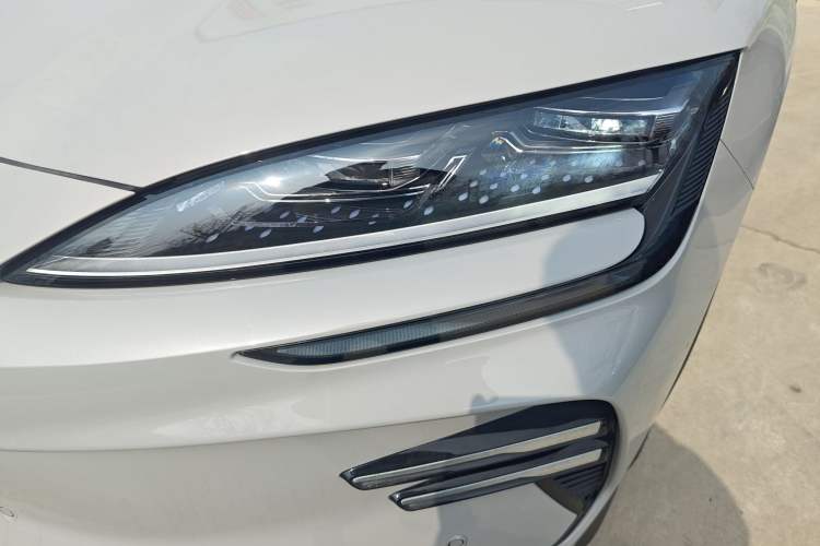 Used BYD Song PLUS New Energy 2025 EV Smart Drive Edition 605km Flagship Model