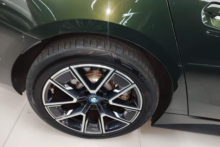 Used BMW i4 2023 eDrive40
