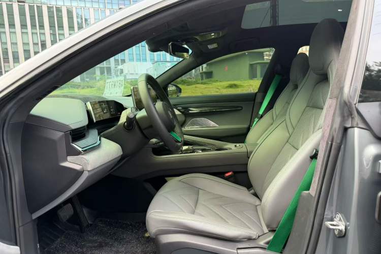 Used Zeekr 001 2022 Ultra-Long Range Dual-Motor ME Version
