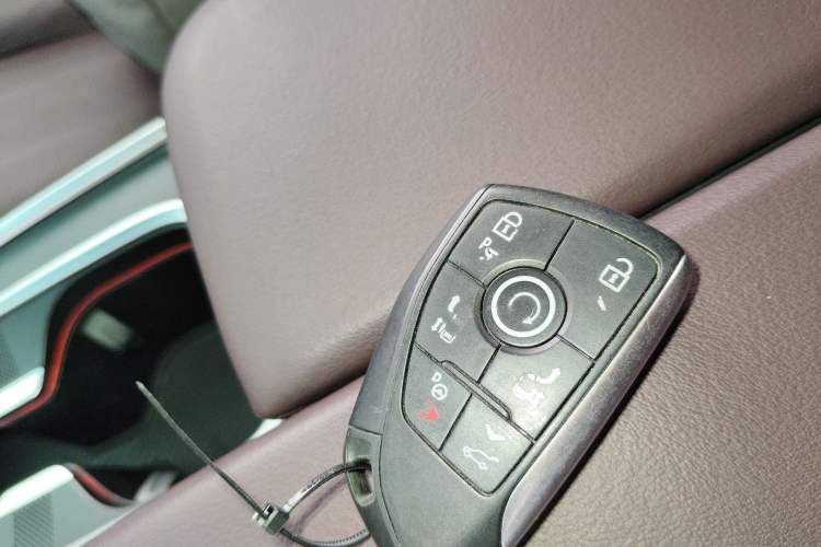 Used Buick Century 2023 2.0T Six-Seater Yinshi Edition
