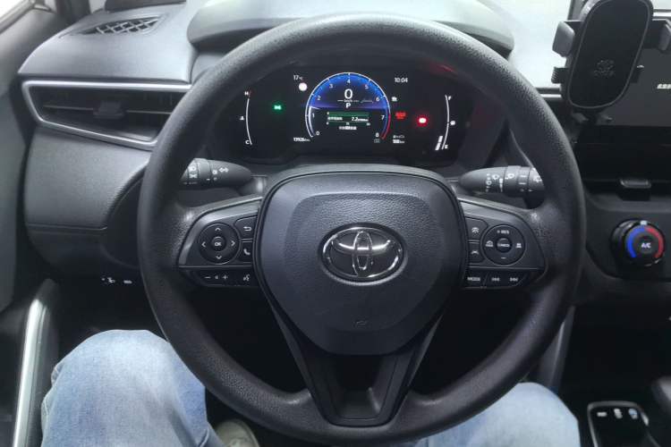 Used Toyota Corolla Cross 2024 2.0L Pioneer Edition