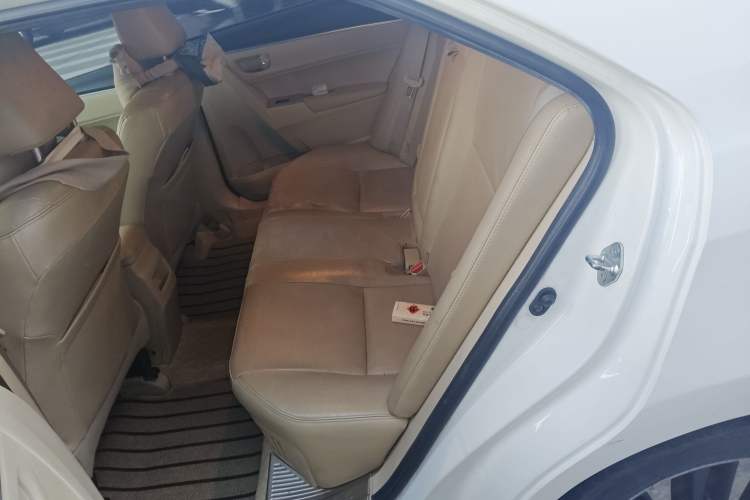 Used Toyota Corolla 2016 Dual-Engine 1.8L E-CVT Elite Edition