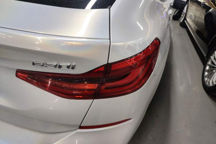 Used BMW 6 Series GT 2019 630i M Sport Package Exterior 3