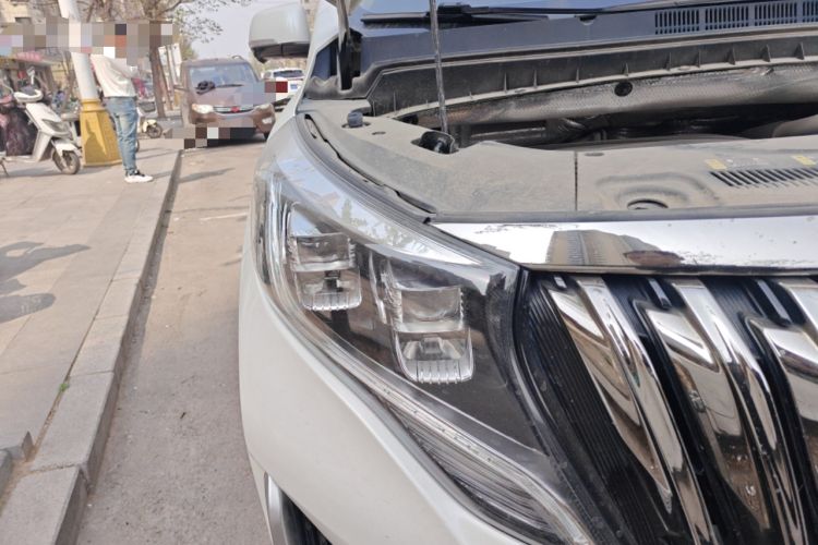 Used GAC Trumpchi M8 2021 Master Series 390T Ultimate Edition Right Front Headlight