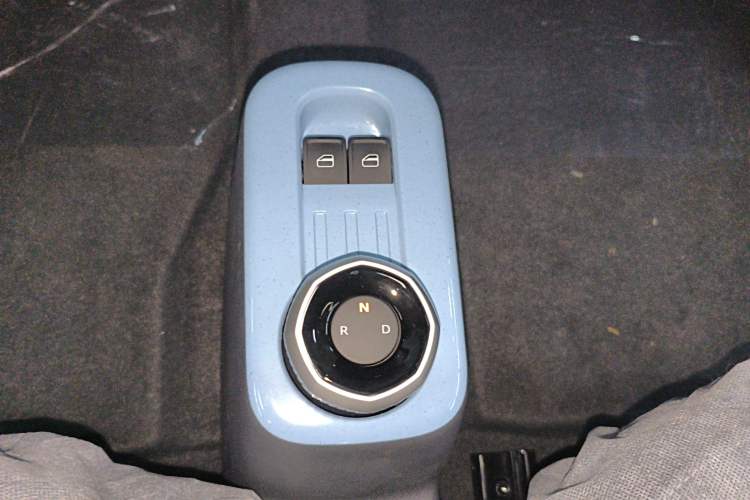 Used Geely Galaxy Panda 2024 Panda Mini 200km Endurance Bear