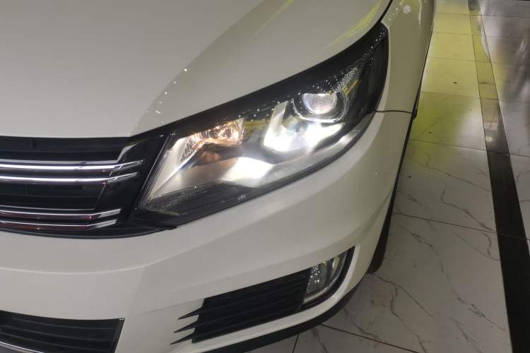 Used Volkswagen Tiguan 2015 1.8TSI Automatic Two-Wheel Drive Luxury Model