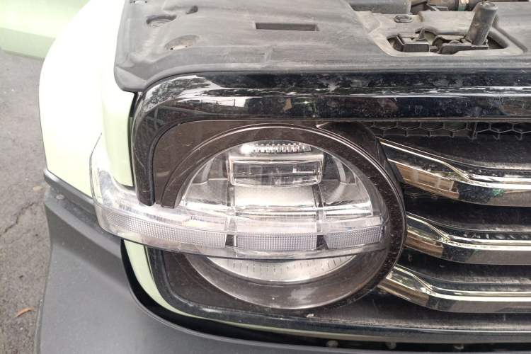 Used Tank 300 2021 City Edition 2.0T—Truly Stylish
