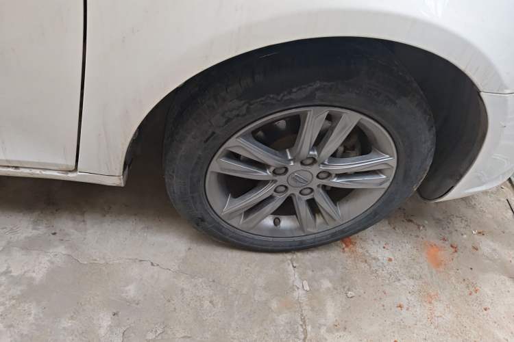 Used Geely Auto Emgrand 2017 Sedan Million Edition 1.5L CVT Upward Version