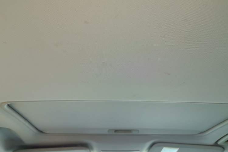 Used Ford Mondeo 2011 2.3L Luxury Model
