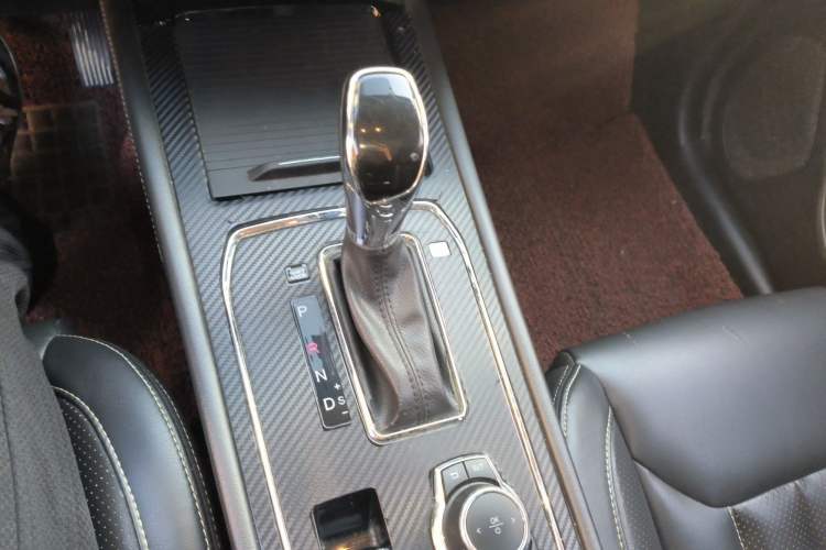 Used Dongfeng Fengon 580 2017 1.5T CVT Smart Style Model