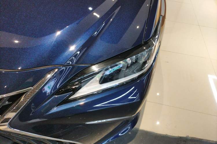 Used Lexus ES 2023 200 Excellence Edition Left Front Headlight