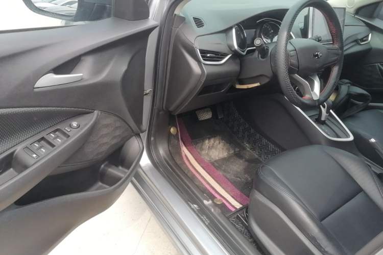 Used Chevrolet Cavalier 2020 325T Automatic Enjoyment Edition Driver Seat