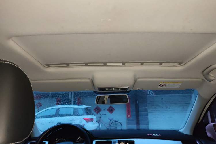 Used Skoda Rapid Spaceback 2016 Revised 1.6L Manual Chuanxing Edition