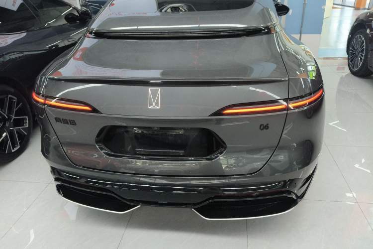 Used Avatr 06 2025 Max Extended-Range Edition