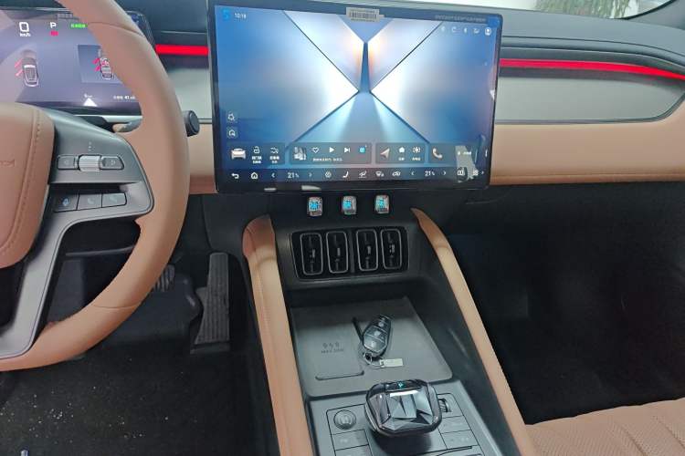 Used BYD Song L EV 2025 Intelligent Driving Version 550 km Excellence Edition