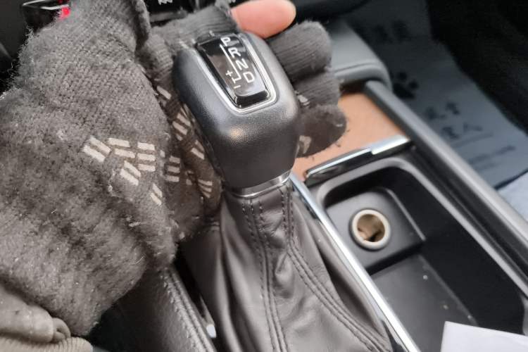 Used Volvo S90 2020 T5 Zhiyi Luxury Edition